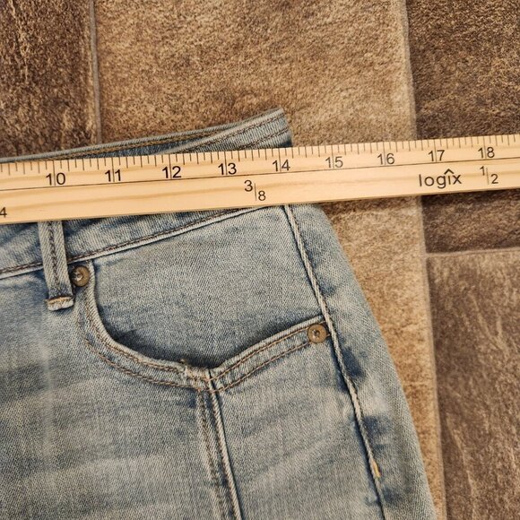 AMERICAN EAGLE Hi-Rise A-Line Skirt Denim Mini SIZE 6 Button Front Super Stretch - Picture 6 of 7